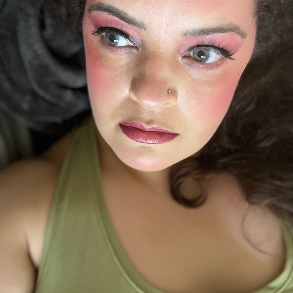 Meet your Posher, Meghan